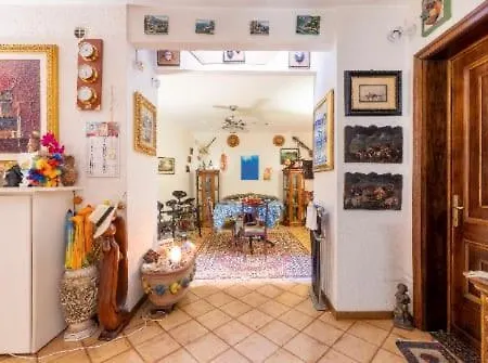 La Casa Magica Via Mameli *