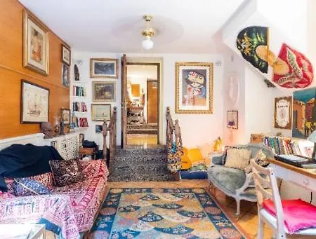 La Casa Magica Via Mameli * Рим